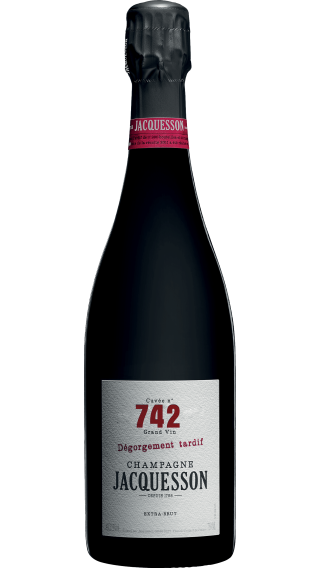Bottle of Champagne Jacquesson Cuvee 742 Degorgement Tardif wine 750 ml