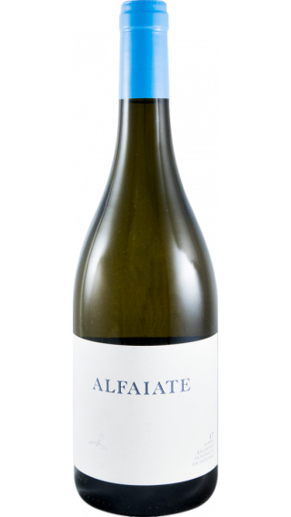 Bottle of Herdade do Portocarro Alfaiate Branco 2017 wine 750 ml