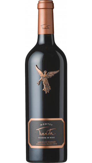 Bottle of Montes Taita 2018 wine 750 ml